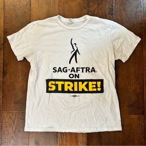 SAG / AFTRA collector’s on strike tee shirt, size M